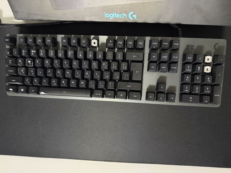 Клавиатура Logitech g413