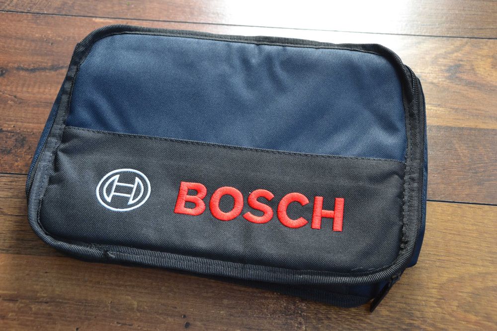 Нови Куфари и Чанти Bosch