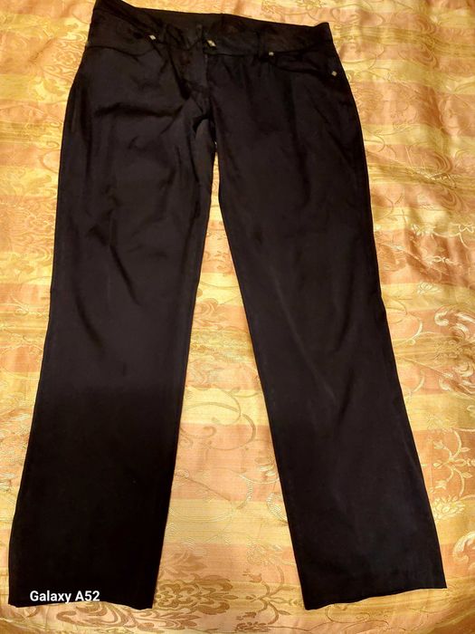 Продавам  дамски панталини
