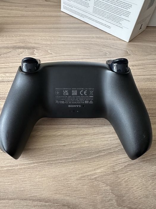 Ps5 controller , black