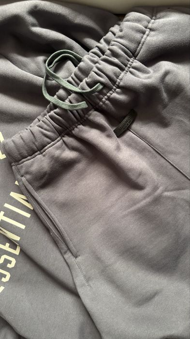 Essentials Fear of God trening gri M/S - REPS – nepurtat