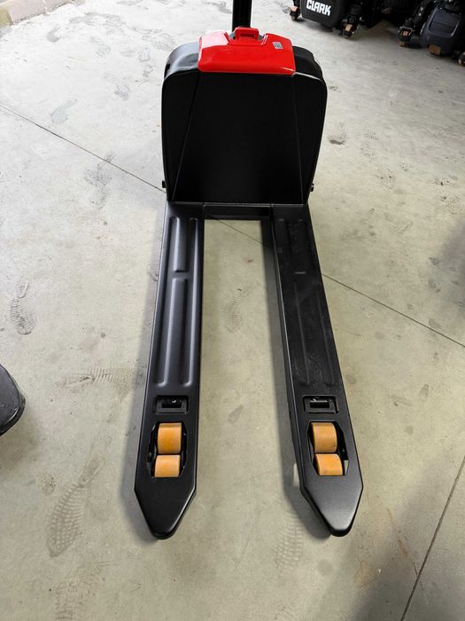 Liza Electrica Transapleta electrica LI-ION VALLIFT F4 1,5T