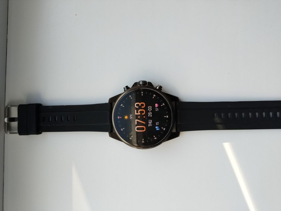 Смарт часы W1 почти новые