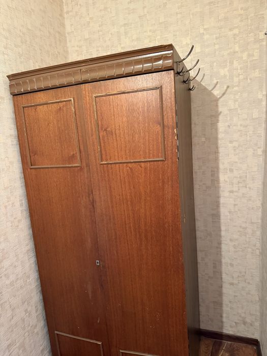 Шкаф в гостинною