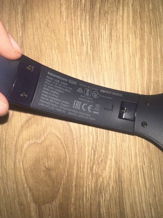 Anker Soundcore Life Q20i.