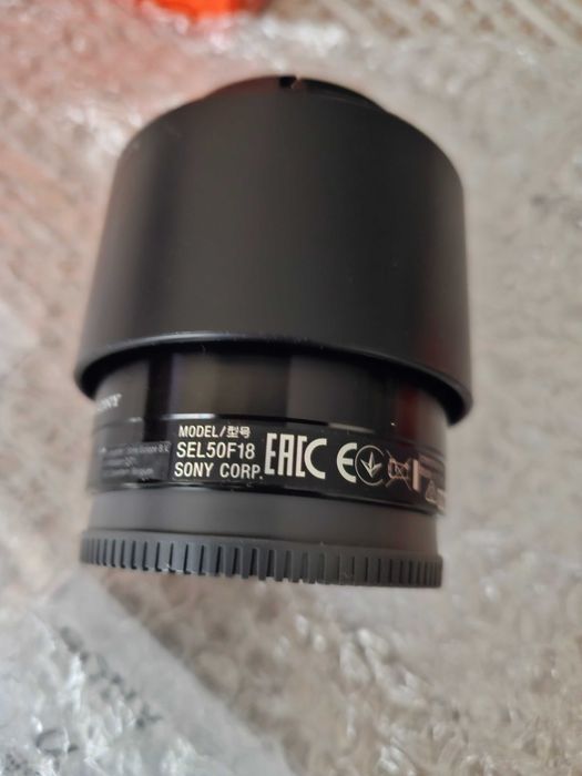 Sony a6000 с три обектива 1.8/50mm, 3.5/18-135mm, 16-50mm