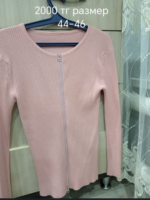 Вещи продам недорого