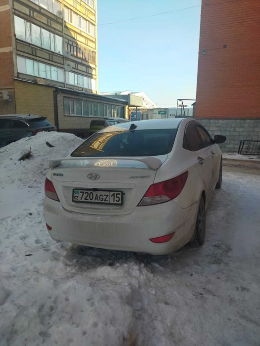 Автомобиль Hyundai Accent