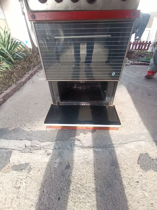 Електрическа печка МЕЧТА 2 с 3 котлона и 2 фурни