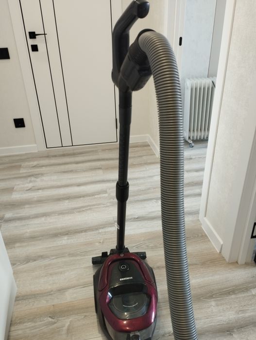 Продам пылесос рабочий состояние