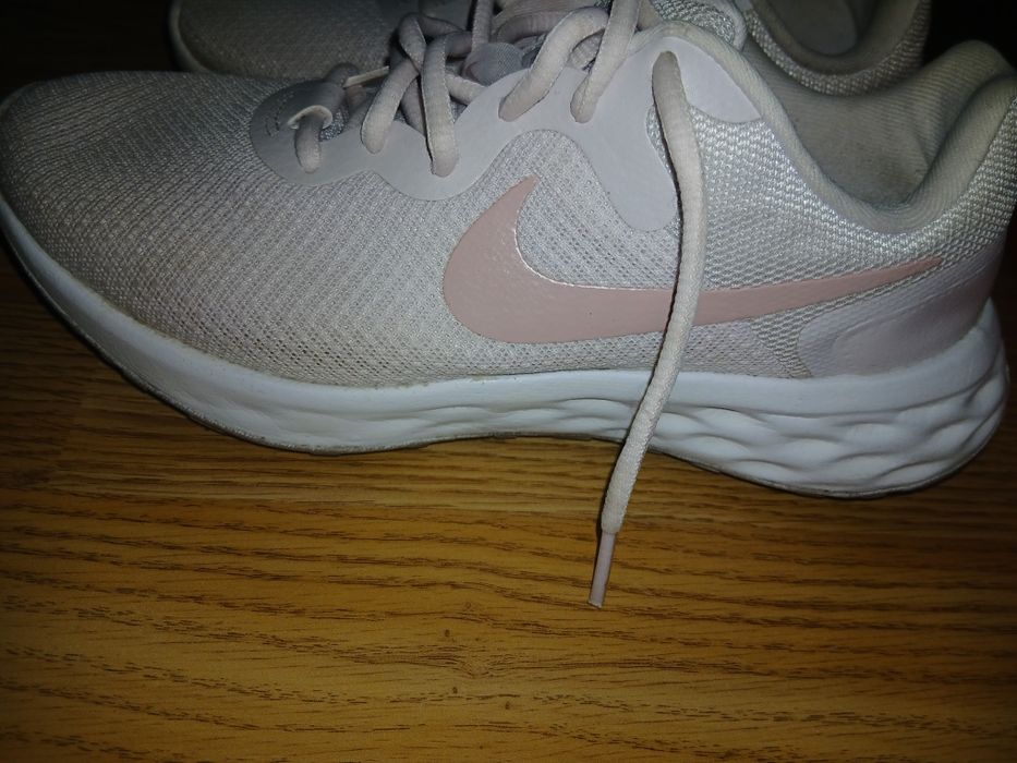 Спортни Дамски оригинални маратонки Nike