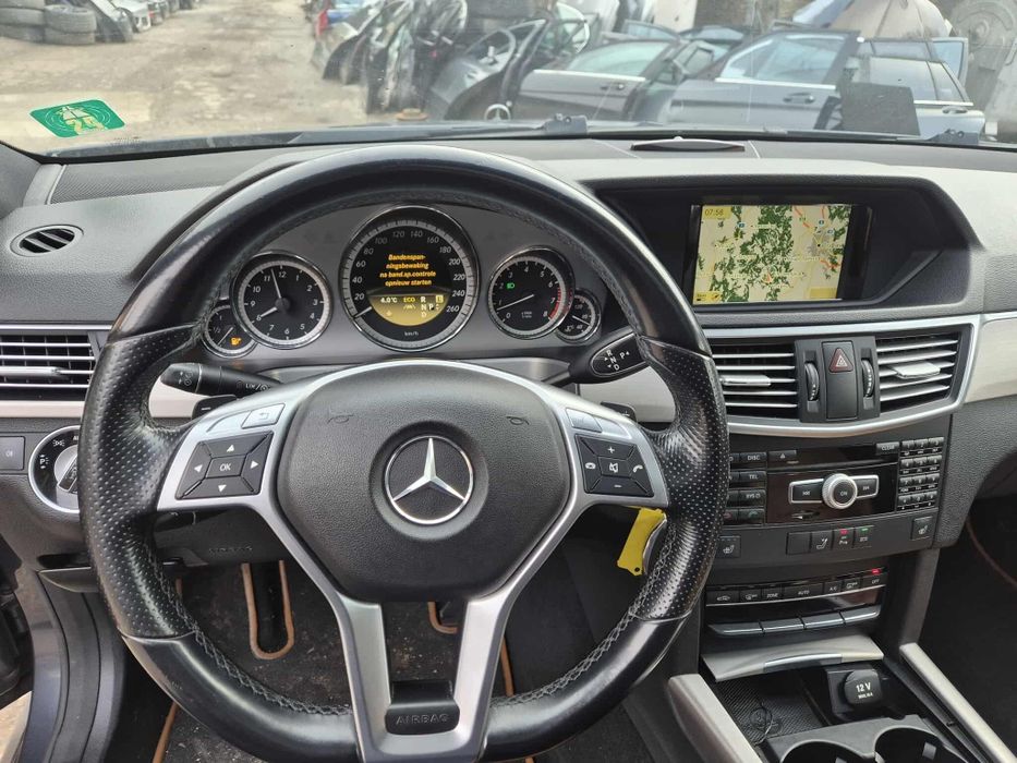 Mercedes W212 E350 306кс M276 AMG пакет теглич автоматик НА ЧАСТИ!