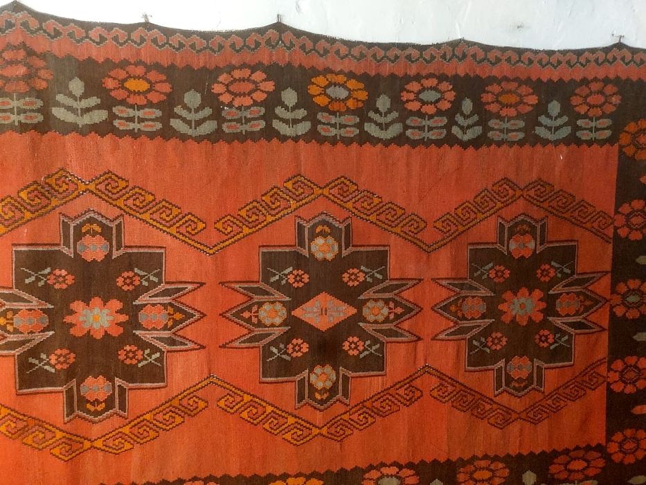 Қазақи тоқыма кілем