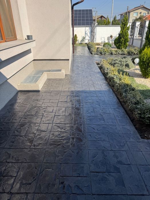 Щампован шлайфан бетон