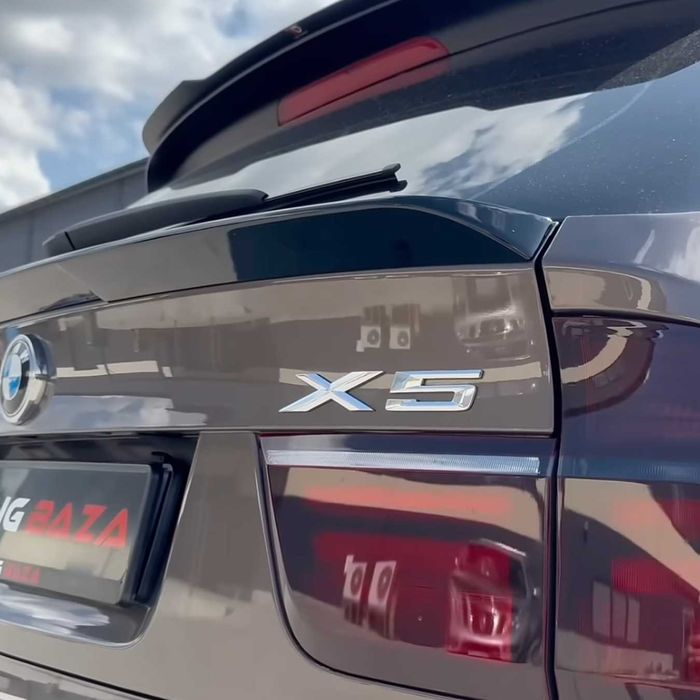 Mid спойлер за BMW X5 E70 (2007–2013) – Черен гланц (Gloss Black), бмв е70 х5, тунинг