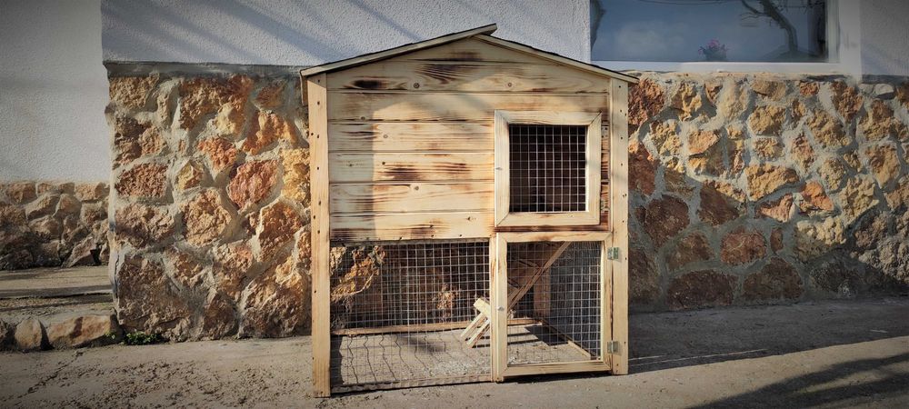 Кокошарник,  Дървена клетка за пилета, Къща за пернати