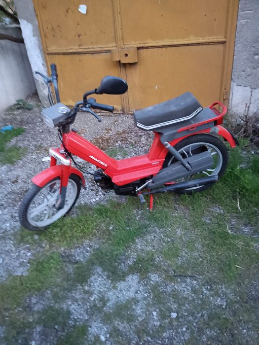 Vând moped 49 cm3