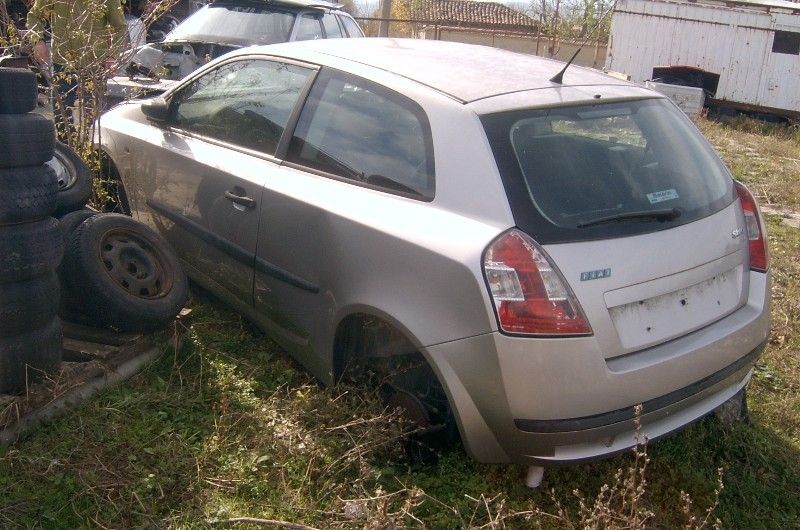 Фиат стило fiat stilo 1.6 16v на 4асти