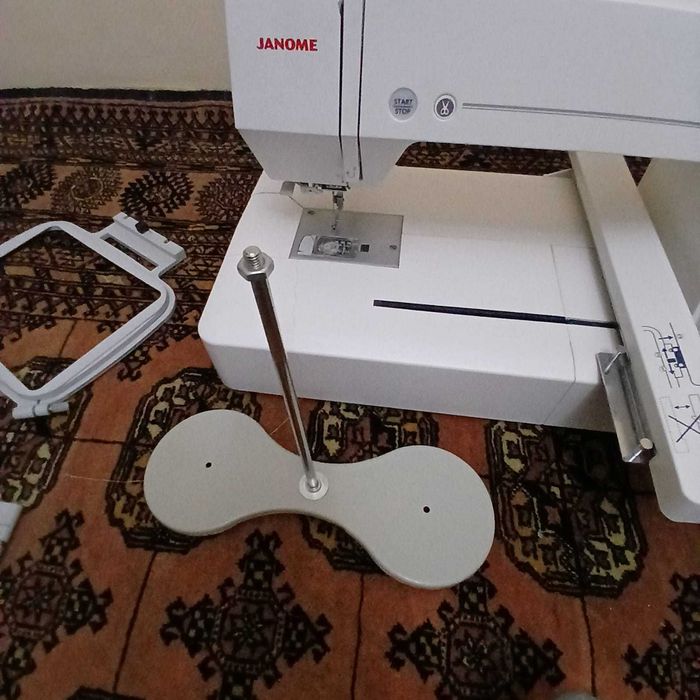 Продаётся машина Janome memory craft 550E