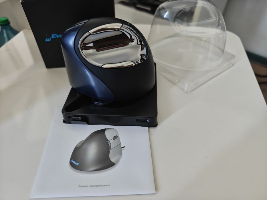 Mouse Evoluent Vertical Mouse 4 Right VM4RW, Optic, Bluetooth, Wireless, 2800 DPI, 7 butoane, Negru-Albastru