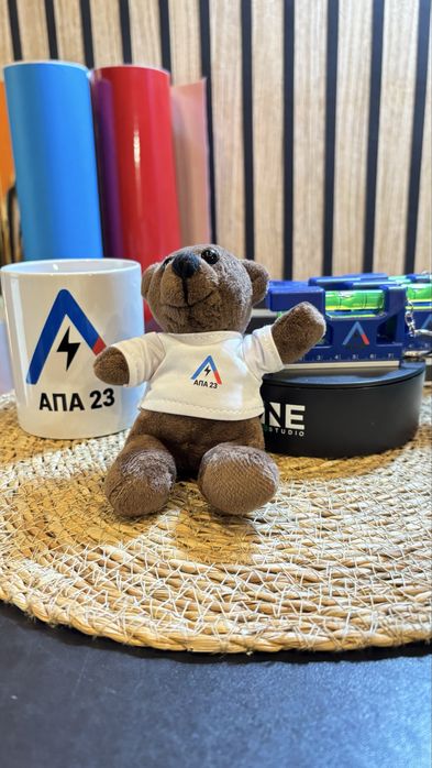 Мече с персонализирана тениска