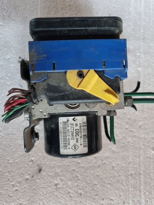 Pompă, modul ABS, centralină Renault Laguna 3