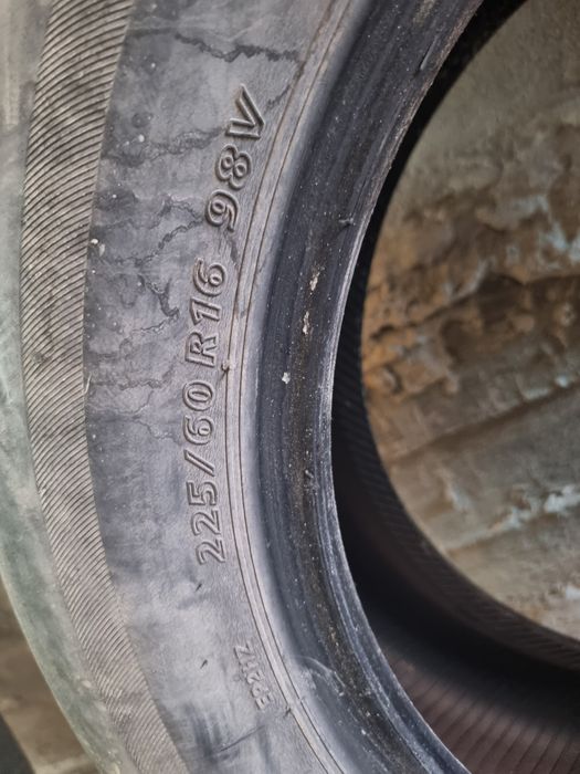 Продам шины от мерседеса. Летние