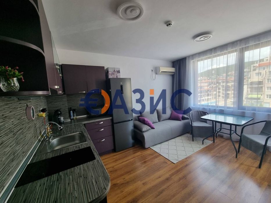 Продава се Двустаен апартамент в Свети Влас - 49 кв.м за 1898 €/кв.м - Снимка #9