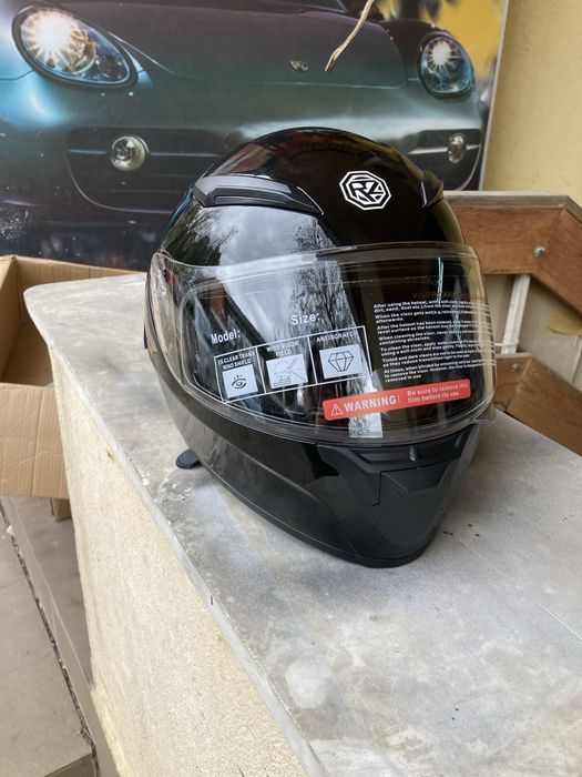 Нова каска Шлем - М/Л