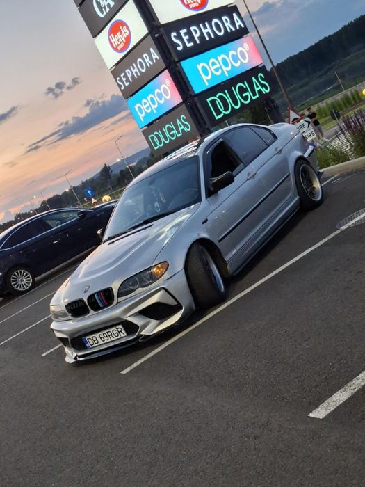 Vând BMW e46 in stare foarte buna