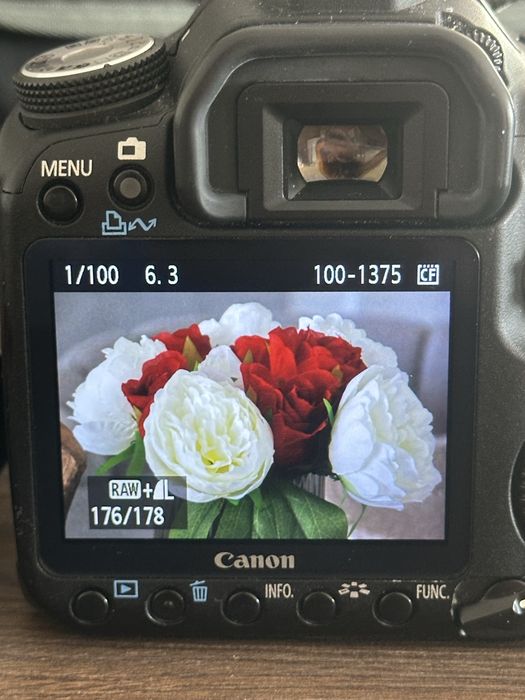 Canon EOS 50D + Tamron 18-200mm + чанта и аксесоари