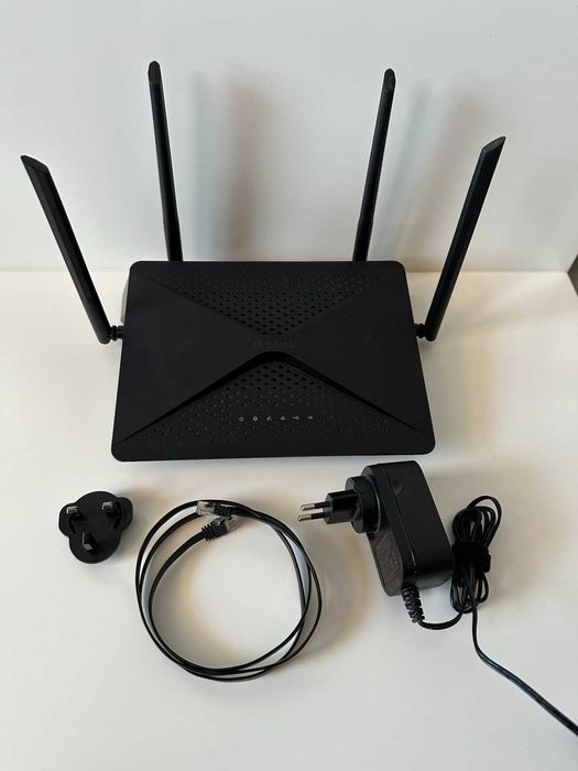 Рутер D-Link DIR-882 EXO AC2600 Wi-Fi 5 (802.11ac) скорост: 800+1733 Mbps