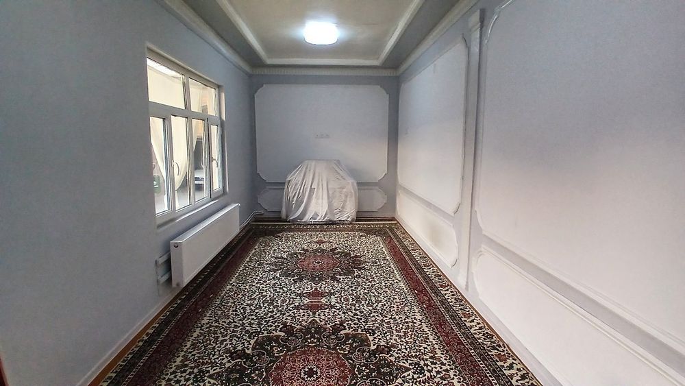 4.3 sotixli hovli