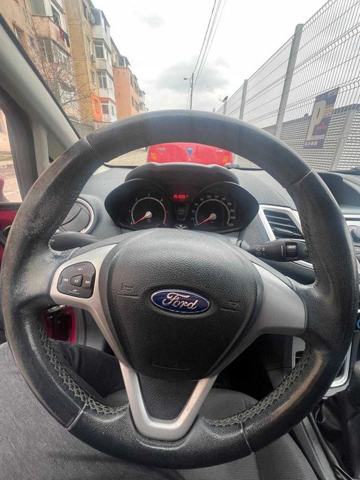 Vand Ford Fiesta