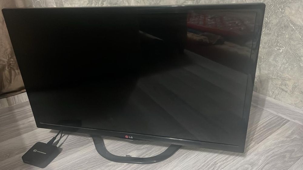 Телевизор LG.    В  рабочем состояниии