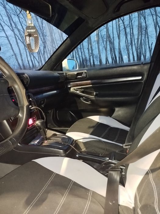 Продам Ауди А4 б5!