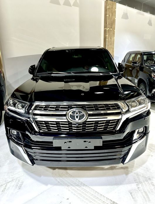 Toyota Landcruiser 200 Xizmati