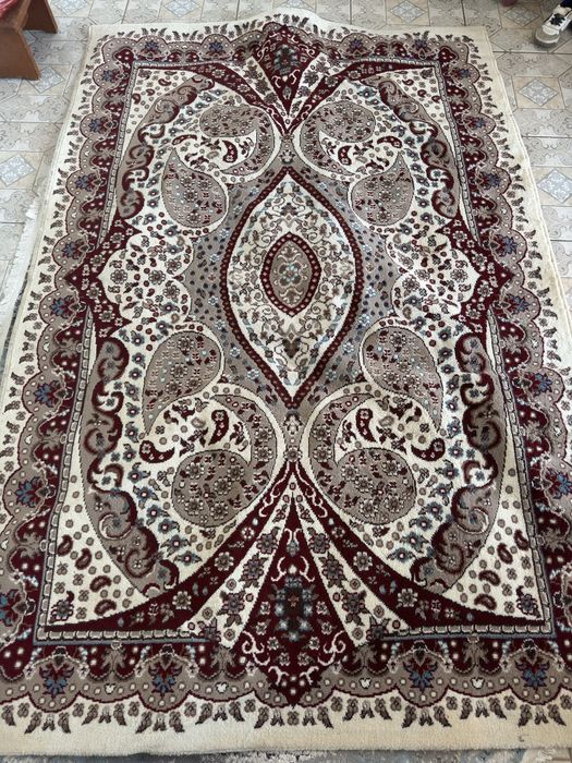 Продам ковер 150*230