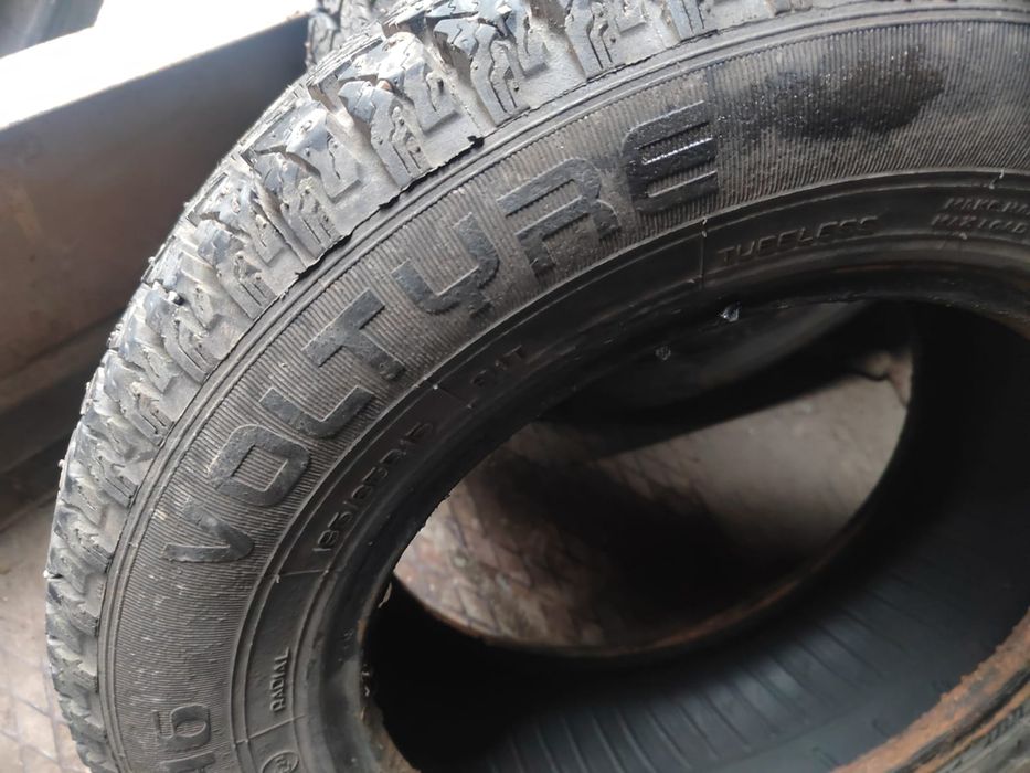 Продам пару зимней резины
