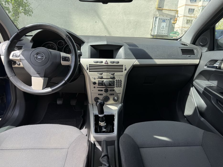 Vand opel astra h gtc 1.3 cdti 90 cp 6 trepte an 2008