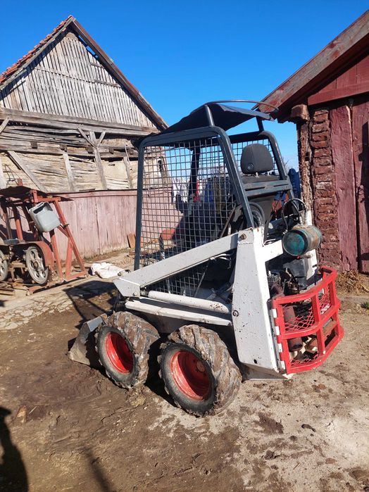 Vand sa schimb miniincacaor bobca in stare perfecta de functionare