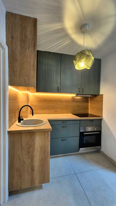 Proprietar ofer spre inchiriere apartament cu doua camere