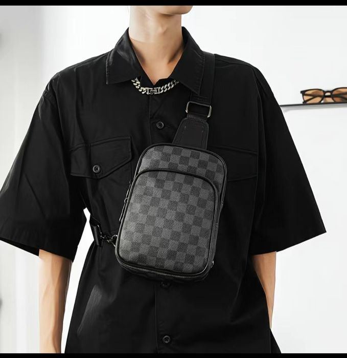 Барсетка новый Lv