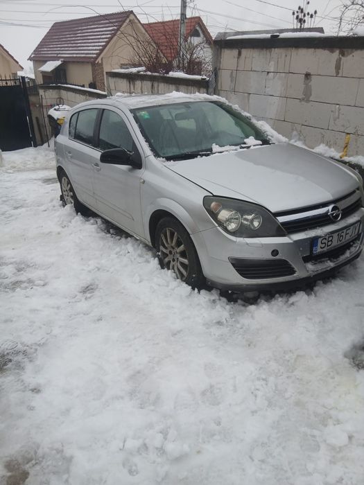Vând mașină Olel Astra H