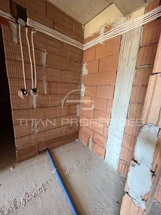 Продава се Двустаен апартамент в Пловдив, Остромила - 80 кв.м за 893 €/кв.м - Снимка #5