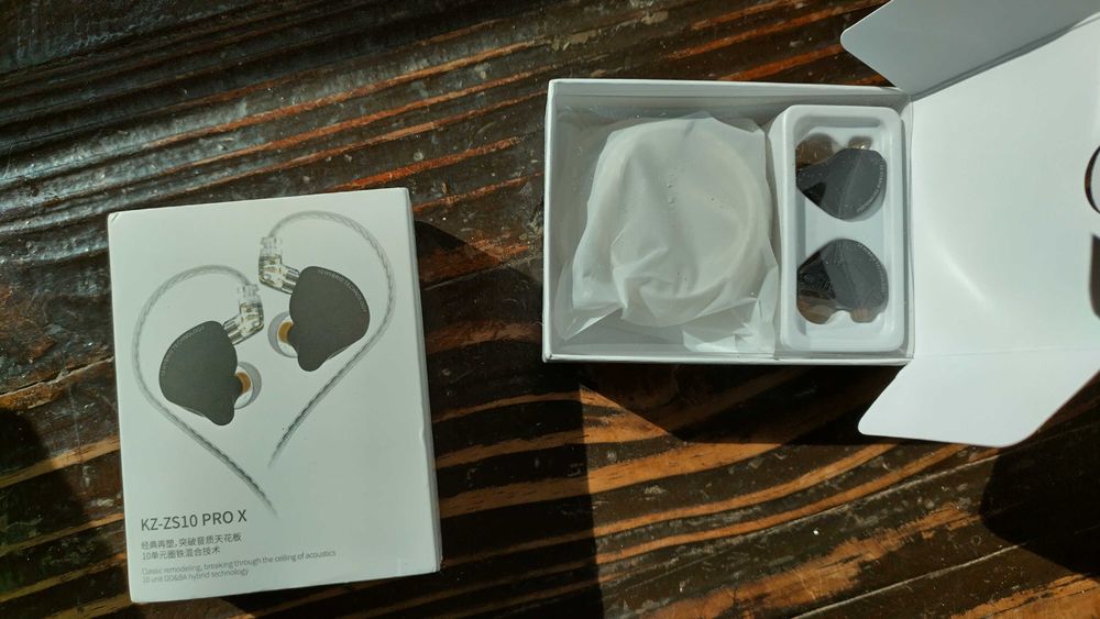 Слушалки KZ ZS10 PRO X
