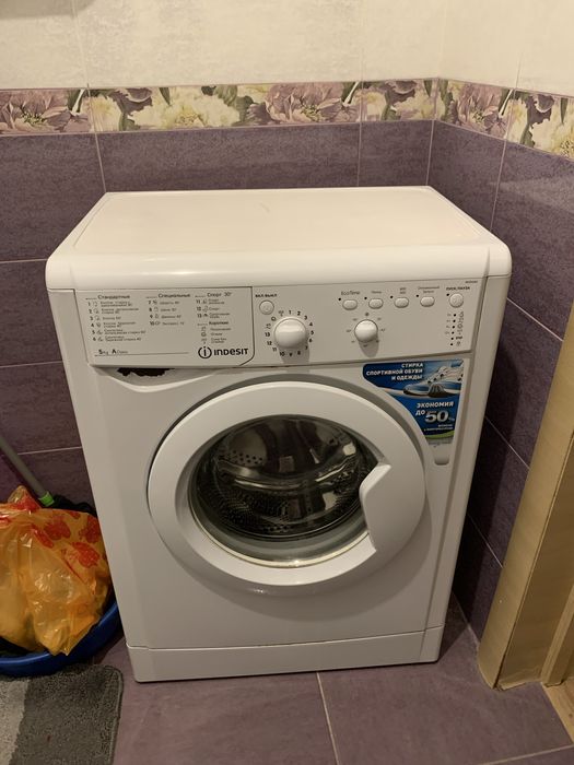 Стиральная машина рабочая