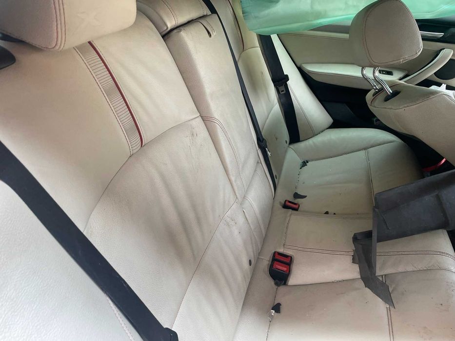 BMW X4 2.0D XDrive на части