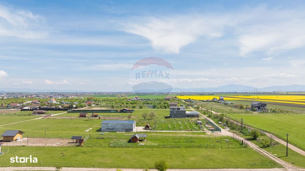 Teren 1300 mp | Sanpetru | zona Livada
