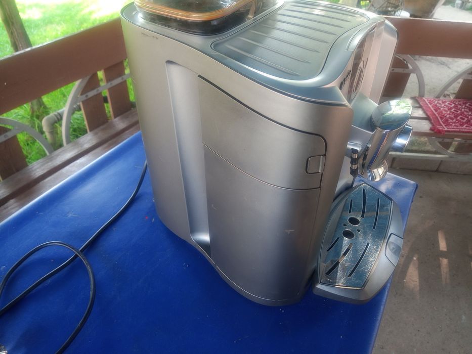 SAECO PRIMEA RING PLUS Кафемашина Кафеавтомат Робот